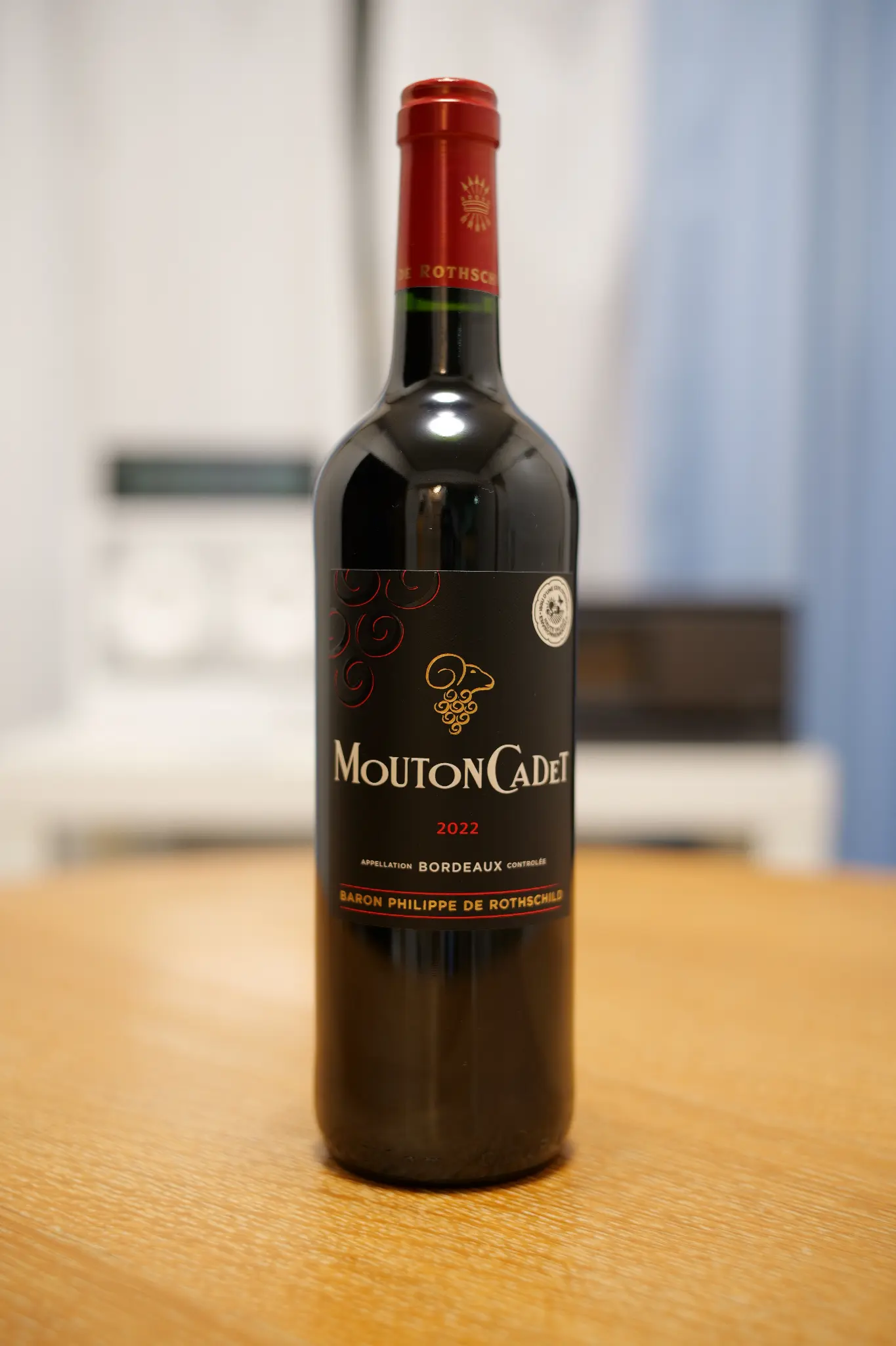 ムートン・カデ・ルージュ